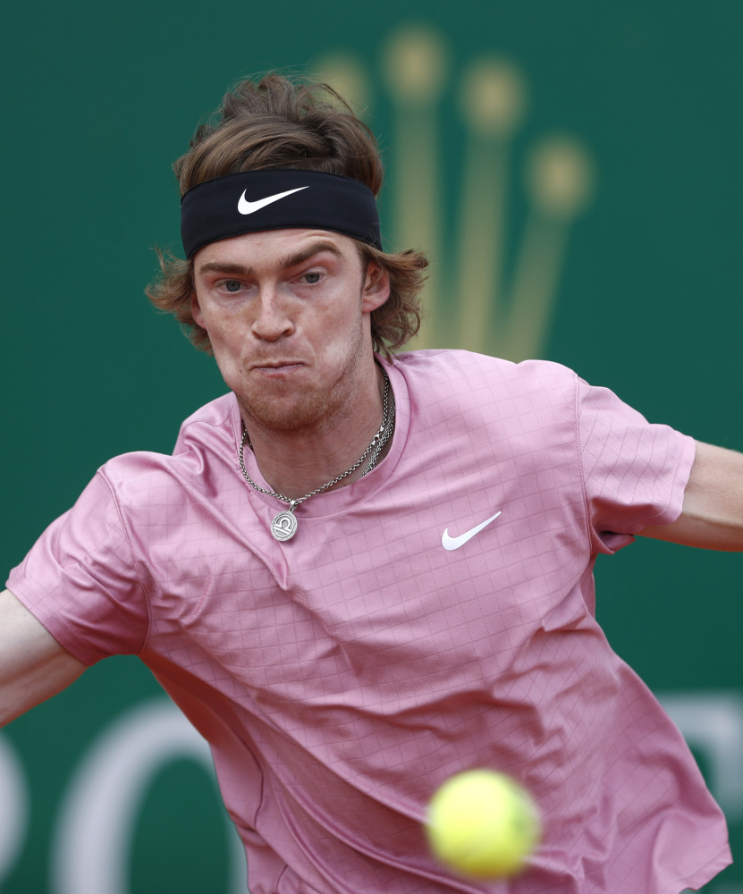 依旧渴望胜 依旧渴望胜