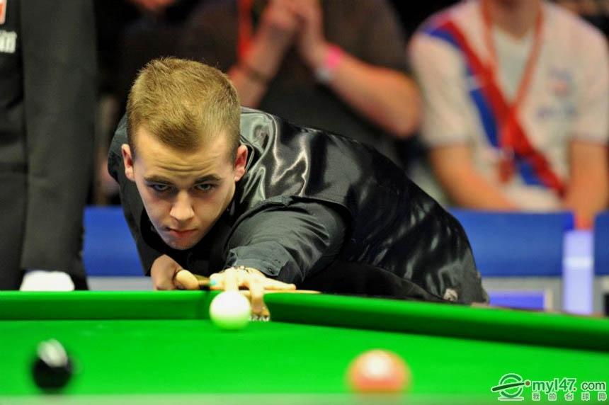 球迷们期待 球迷们期待