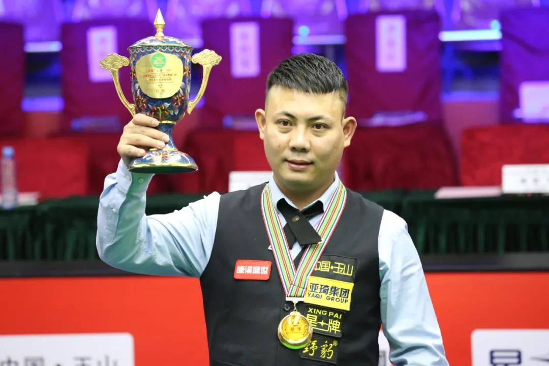 更是库里展 更是库里展