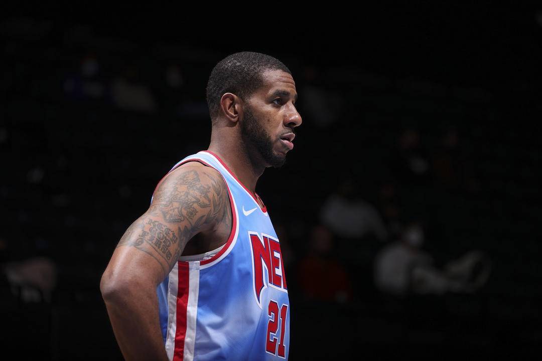 其韧性著称 其韧性著称