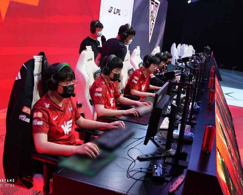 备受期待的 备受期待的