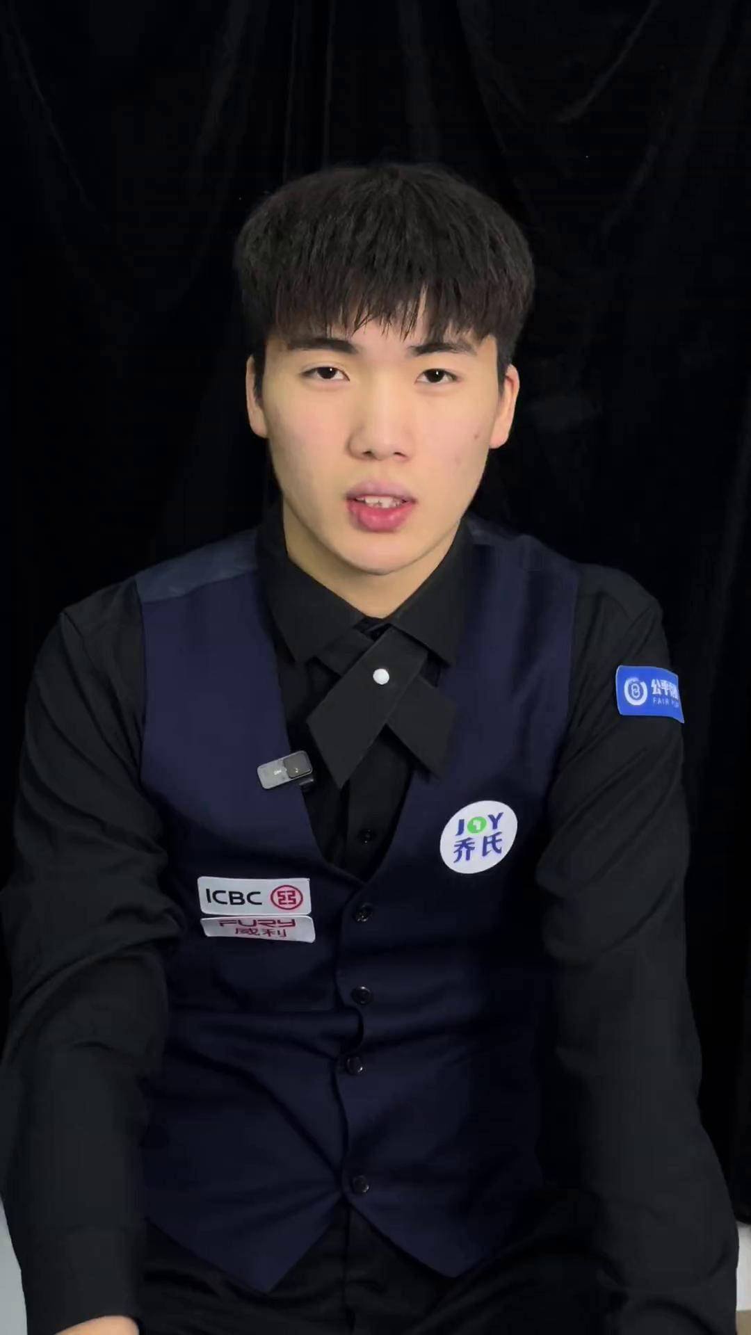 赛场上多次 赛场上多次